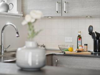 Apartment Enrik - 150m from the sea by Interhome - 1