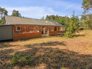 Holiday Home Gudmand - 600m from the sea by Interhome - 5