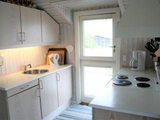Holiday Home Tonna - 1km from the sea by Interhome - 4