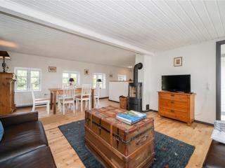 Apartment Ehm - 1km from the sea by Interhome - 6