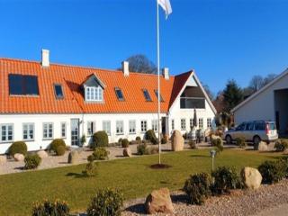 Apartment Ehm - 1km from the sea by Interhome - 2