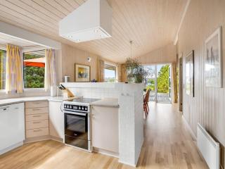 Holiday Home Tineke - 800m from the sea by Interhome - 1