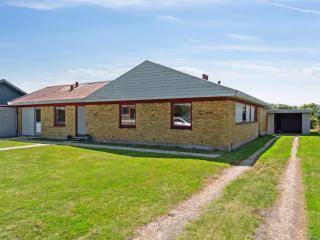 Holiday Home Ingward - 750m from the sea by Interhome - 7