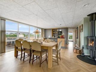 Holiday Home Thorid - 800m from the sea by Interhome - 2