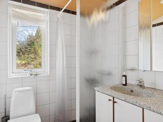 Holiday Home Enita - 350m from the sea by Interhome - 5