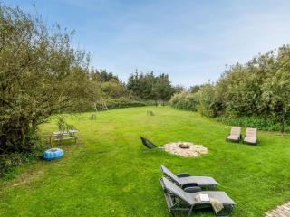 Holiday Home Jerrit - 1-4km from the sea by Interhome - 3