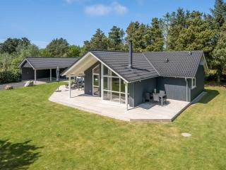 Holiday Home Elina - 600m from the sea by Interhome - 7