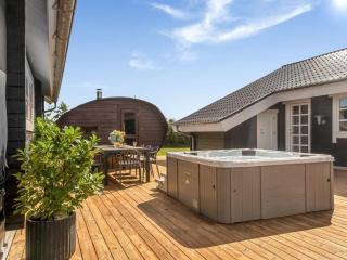 Holiday Home Gizella - 500m to the inlet by Interhome - 7