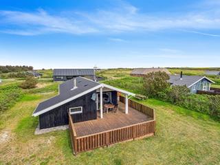 Holiday Home Wolter - 700m from the sea by Interhome - Harboør - 8