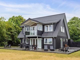 Holiday Home Esme - 30m from the sea by Interhome - 8