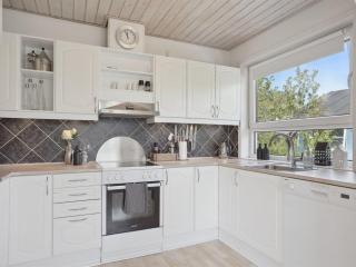 Apartment Gisella - 1-2km from the sea by Interhome - 9