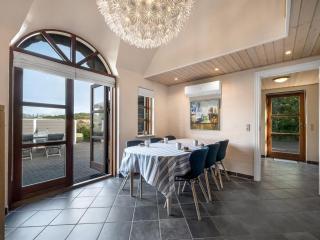 Holiday Home Hendrina - 250m to the fjord by Interhome - 1