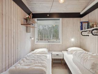 Holiday Home Borka - 1-2km from the sea by Interhome - 3