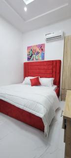 Reveal Apartment - 1