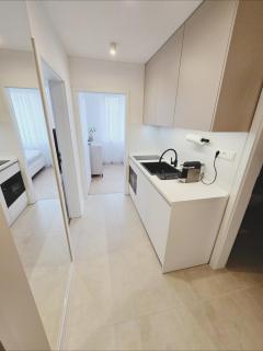 Velvet Apartment with private parking - 5