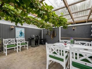 Holiday Home Waghn - 800m to the inlet by Interhome - 7