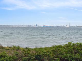 Holiday Home Elspeth - 25m from the sea by Interhome - 6