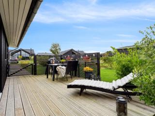 Holiday Home Brothir - 500m from the sea by Interhome - 4