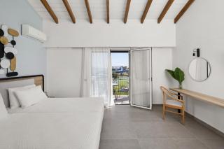 White Olive Marine Aquapark - 0