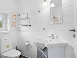 Holiday Home Thrugels - 600m from the sea by Interhome - 3