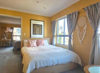 Darling Harbour ICC Twin Suite - 2