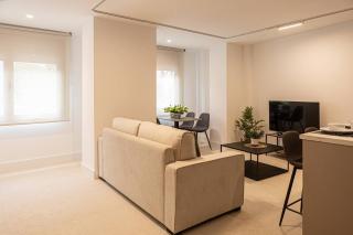 Royar Apartamentos - 1