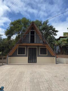 Chalé Vale da Paz 500m da Praca - 9