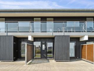 Apartment Kimi - 100m from the sea by Interhome - 6