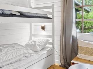 Holiday Home Neela - 300m from the sea by Interhome - 1