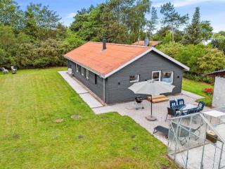 Holiday Home Geske - 3-2km from the sea by Interhome - 4
