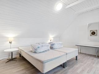 Apartment Harka - 150m from the sea by Interhome - 4