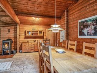 Holiday Home Peadda - 900m from the sea by Interhome - 3