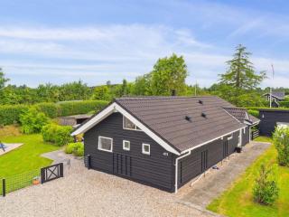 Holiday Home Alpa - 600m from the sea by Interhome - 4