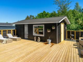 Holiday Home Jace - 900m from the sea by Interhome - 3