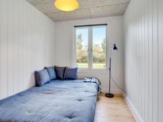 Holiday Home Elisa - 600m from the sea by Interhome - 4