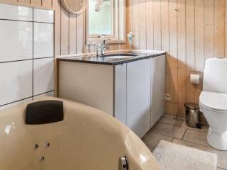 Holiday Home Thorke - 200m from the sea by Interhome - 2