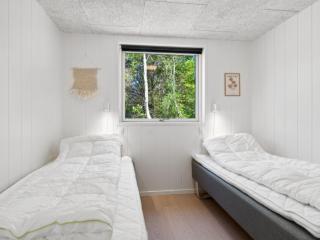 Holiday Home Nicolas - 500m from the sea by Interhome - 1