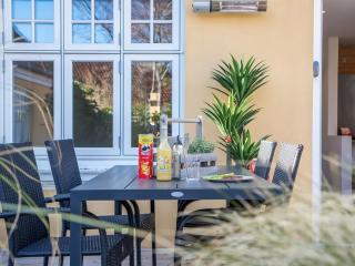 Apartment Yorick - 300m from the sea by Interhome - 6