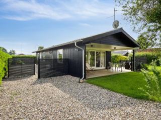 Holiday Home Volmer - 700m from the sea by Interhome - 7