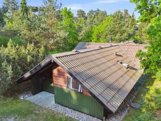 Holiday Home Fietje - 200m from the sea by Interhome - 6