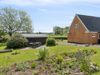 Holiday Home Adrienne - 6-4km from the sea by Interhome - 3