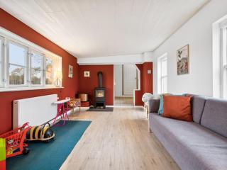 Holiday Home Adrienne - 6-4km from the sea by Interhome - 4