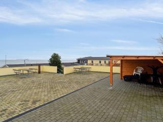 Apartment Henna - 50m from the sea by Interhome - 6