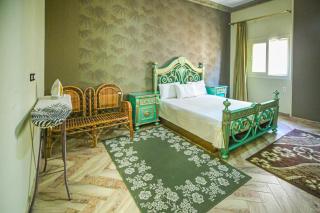 Bright And Vintage 3 BR Suite-New Cairo - 2