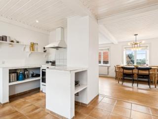 Holiday Home Sjard - 300m from the sea by Interhome - 1