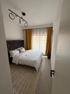 The great charming luxurious apartment with modern facilities which offers a great lifestyle which is family friendly - 1