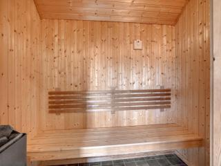 Holiday Home Oskari - 1-3km from the sea by Interhome - 2
