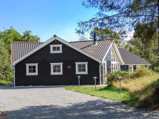 Holiday Home Femmy - 500m from the sea by Interhome - 5