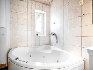 Holiday Home Nafne - 1-2km from the sea by Interhome - 5