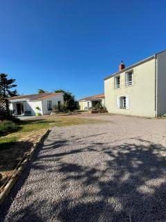 2 maisons privatives avec piscine et spa - 9